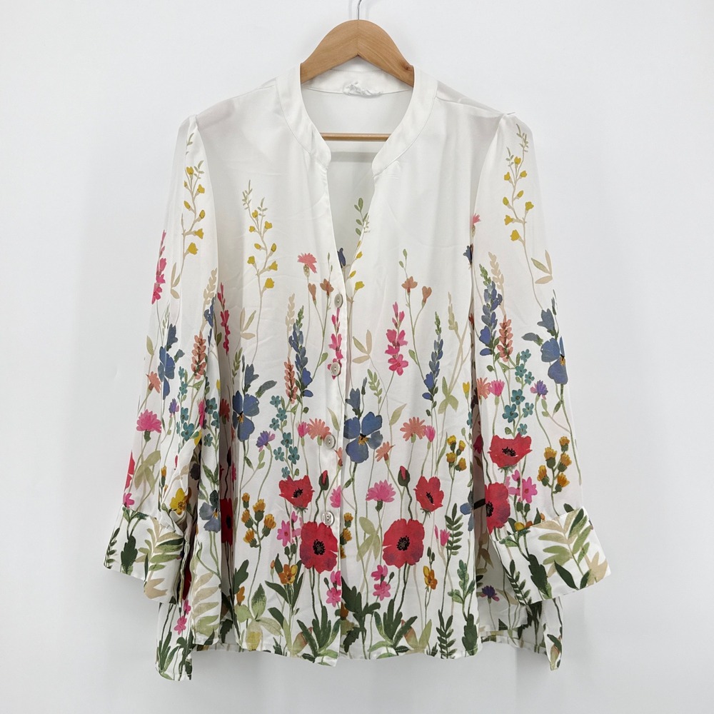 Cynthia Rowley 1X White Wildflower Floral Button Front V-Neck Blouse EUC Cottage